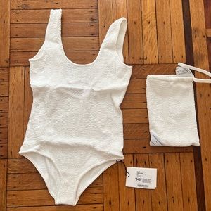 NWT Bottega Veneta White Crinkle One Piece Bathing Suit Sz S